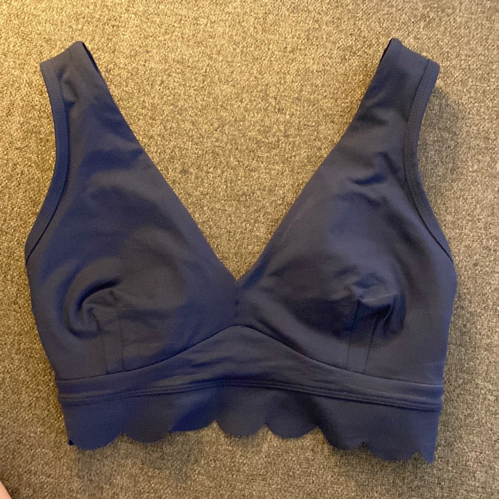 Cutest NWOT sports bra!